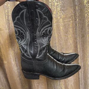 Veretta Men's Black White Stingray Print Leather Western Boots Size 8